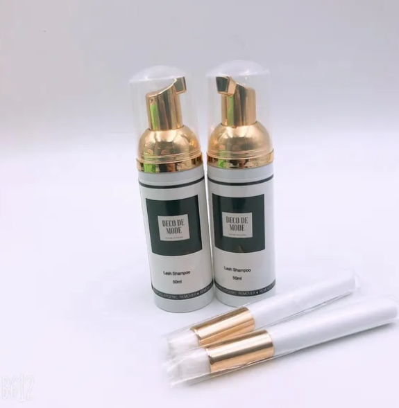 Lash Shampoo & Cleansing Brush